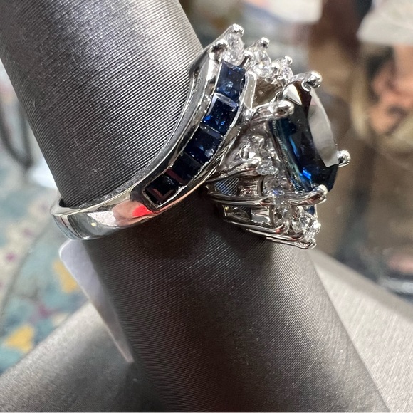 14k White Gold Diamond & Sapphire Ring - Picture 8 of 8